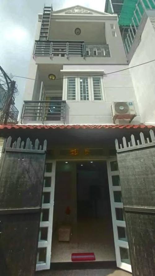 Bán nhà Quận Phú Nhuận, hẻm đẹp thông mát, dân trí tốt, 5 tầng BTCT mới, giá ưu đãi 10 tỷ